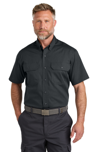 custom automotive uniforms, printed mechanic shirts, branded car service apparel, embroidered auto shop polos, dealership uniforms, technician workwear